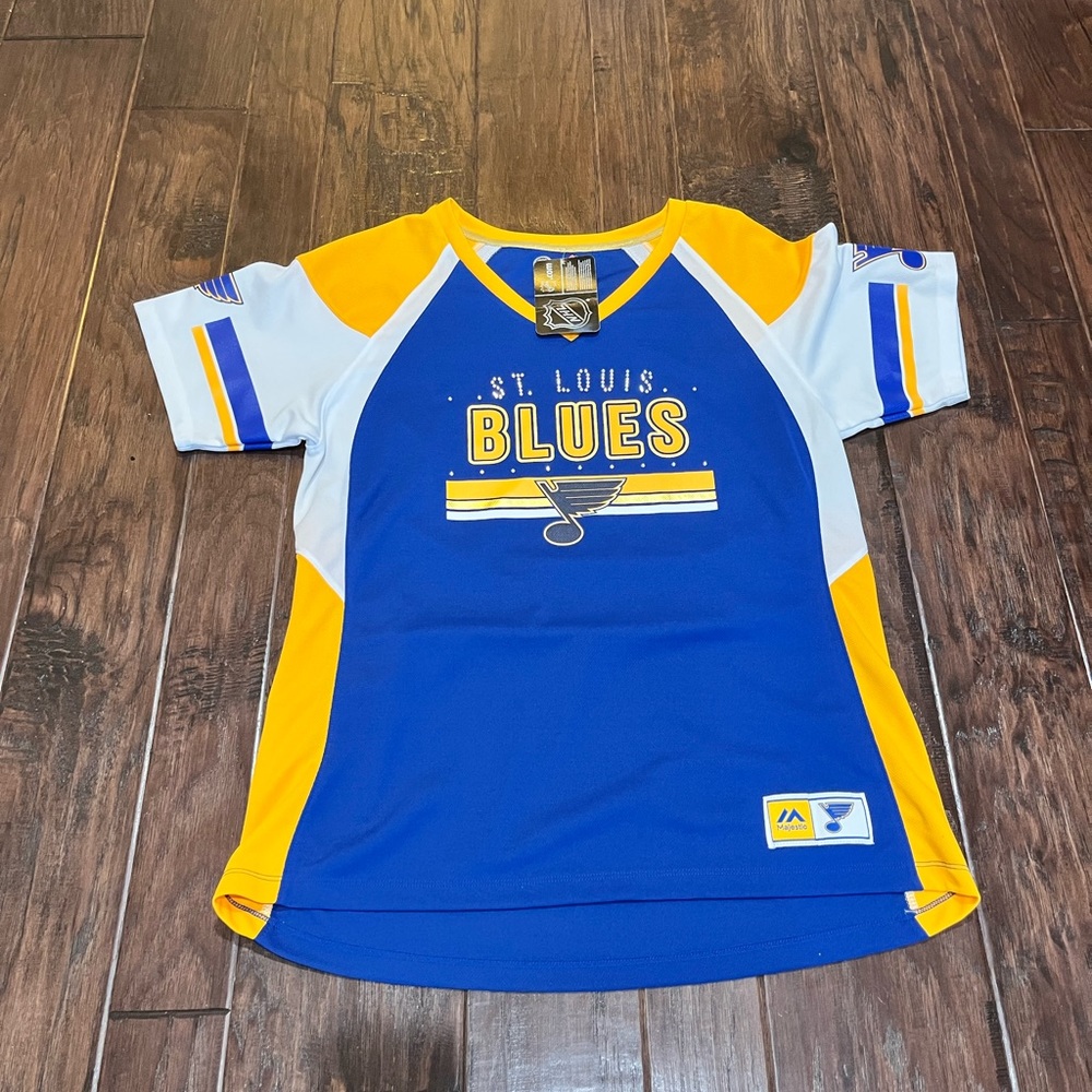 NWT St. Louis Blues Hockey Women’s Jersey Shirt Size XL Short sleeve